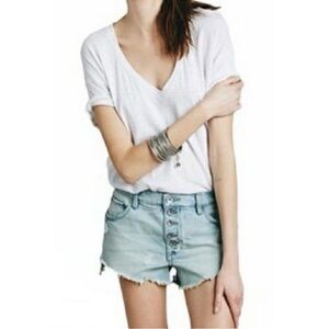 Free People Runaway Jillian Slouch Button Fly Distress Cutoff Jean Shorts Sz 27